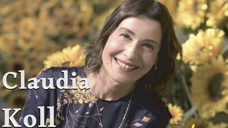 “Qualcosa di me - Dialogo con un’amica”, arriva il libro di Claudia Koll