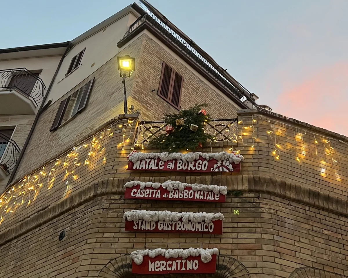 "Natale al Borgo” a Castignano (6–7 dicembre 2025)