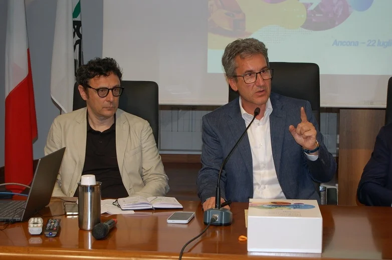 Presentato Geomarche 2032, le infrastrutture della regione a portata di telefonino
