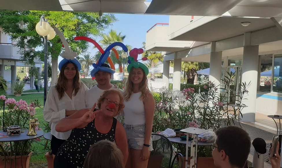 Clown terapia per giovani ungheresi, fa scuola l'Italia