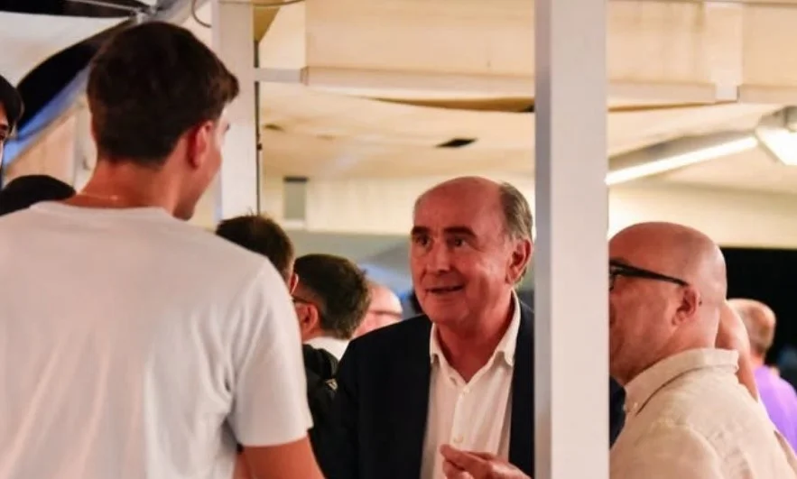 Nel cuore di Grottazzolina il primo abbraccio della nuova stagione tra Yuasa Battery e tifosi