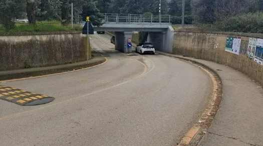 Ascoli Piceno - Chiusura del sottopasso in via del Commercio, esercenti preoccupati