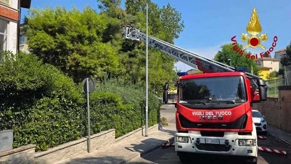 Ancora maltempo nelle Marche, 120 gli interventi dei Vigili del fuoco 