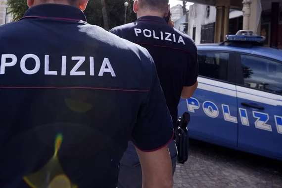 Maltratta la compagna nel Fermano, un uomo trasferito in carcere 