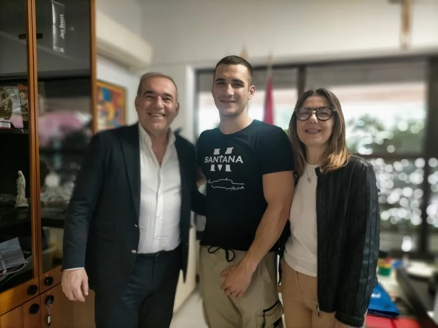 Il Sindaco Spazzafumo insieme all’assessore Campanelli ricevono Luca Di Loreto giovane pugile sambenedettese