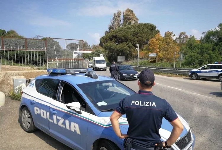 Ritirate 13 patenti, guidavano in stato di ebbrezza