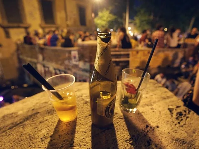 Rumori e alcol, dal 21 giugno in vigore l’ordinanza estiva