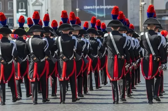 Ascoli Piceno, Piazza del Popolo incantata dalla Fanfara dei Carabinieri di Roma per i festeggiamenti in onore di Sant’Emidio