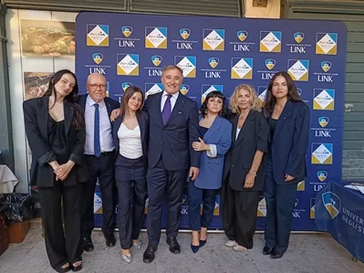 Una serata pensata per celebrare, ma anche per ribadire un’idea precisa: Ascoli Piceno non è soltanto una sede universitaria, è un tassello strategico del progetto di crescita dell’Università Link
