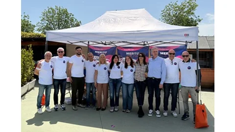 Al centro sportivo Ciarrocchi di Porto d'Ascoli la candidata sindaca Maria Elisa D'Andrea ha organizzato un evento all'insegna del divertimento e della socialità 