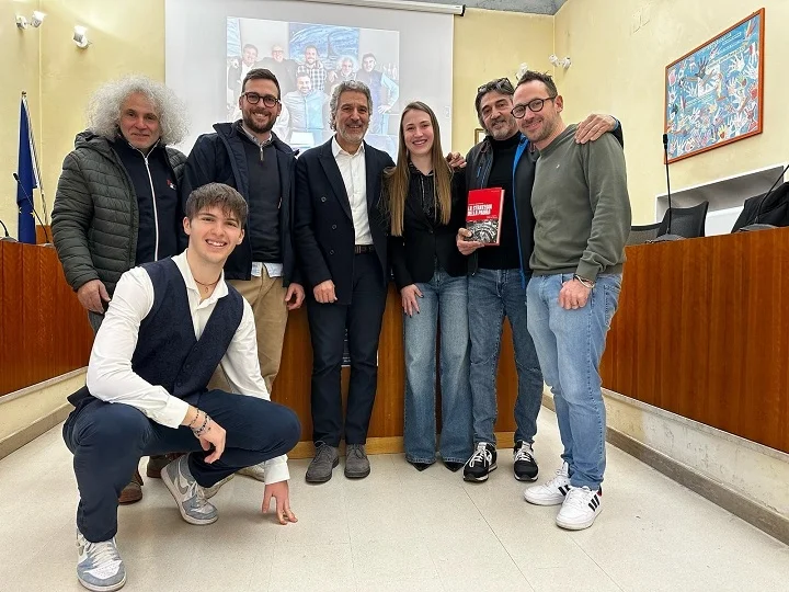 Grottammare, sala gremita per il prof. Ventrone e "La strategia della paura"