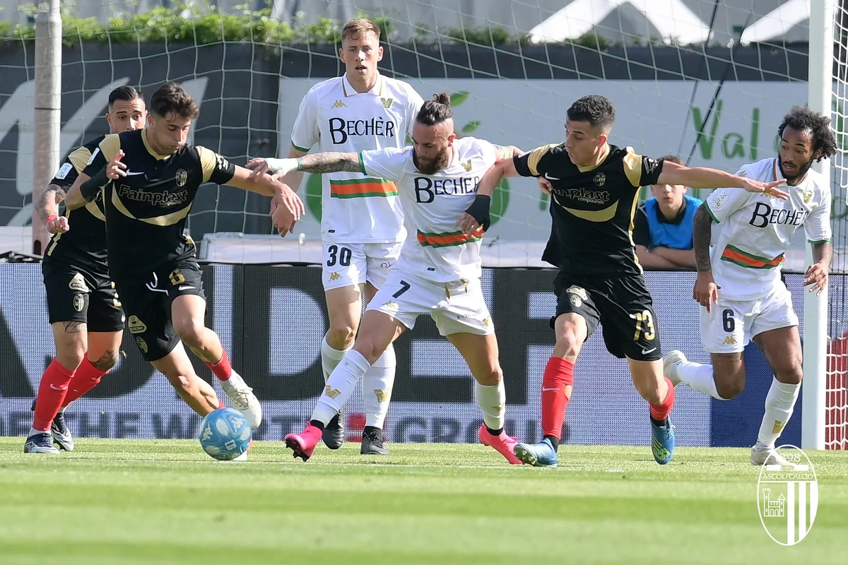 Ascoli Calcio - Per la salvezza serve di più, Pulcinelli: "Dodici punti in sei gare"