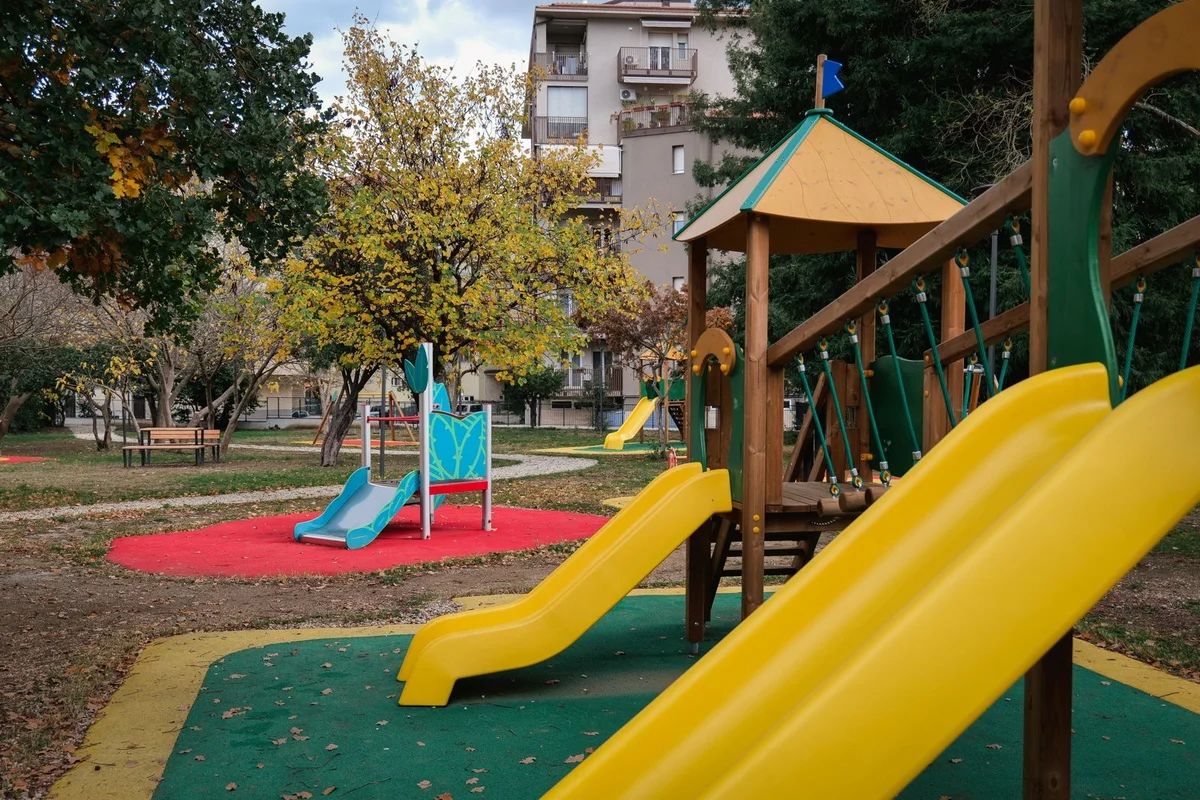 Nuova luce per il parco "Baden Powell" di via Vittorio Emanuele Orlando