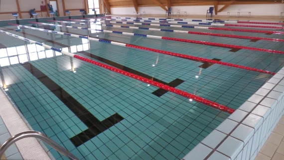 IL NUOTO AGONISTICO AFFOGA SOTTO IL PESO DELLA POLITICA