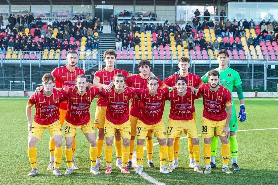 La 15^ giornata del girone F di serie D evidenzia che nessun risultato è mai scontato...