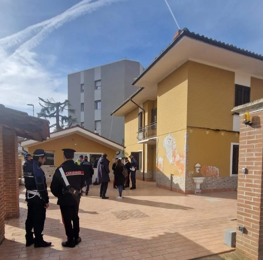 Sgomberato un immobile a Giulianova in via Orbetello: era stato confiscato alla criminalità organizzata