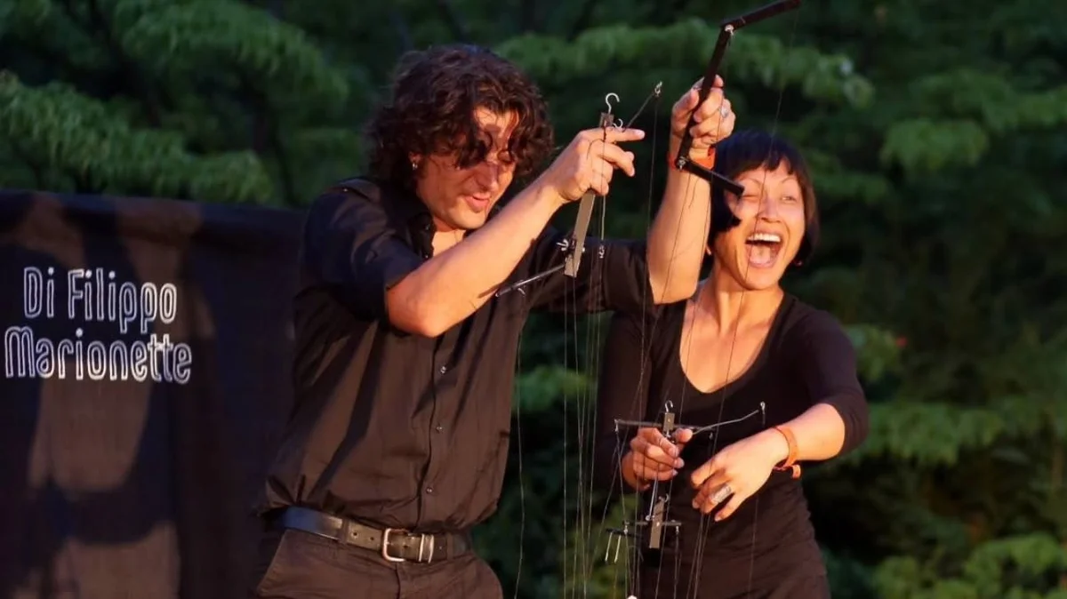Sotto il cielo di giugno, Offida diventa teatro del mondo con il FOF