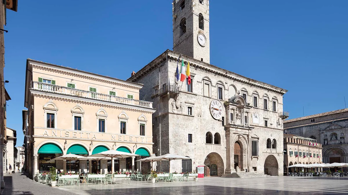 Dal 3 agosto 2026 la carta d’identità cartacea non sarà più valida e sarà definitivamente sostituita dalla Cie