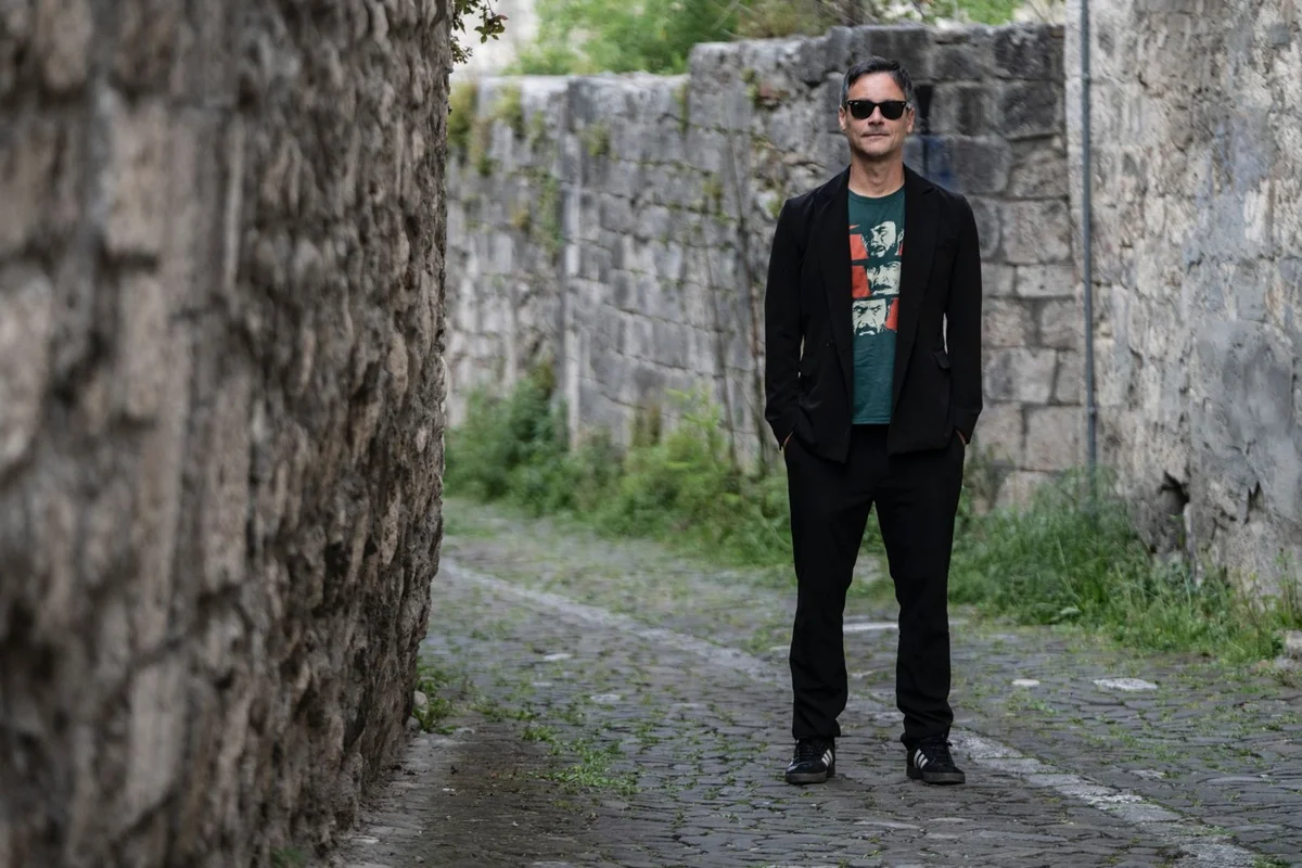 Ascoli Piceno - "Gli alberi non scappano", è uscito l'atteso nuovo libro dell'ascolano Luca Capponi