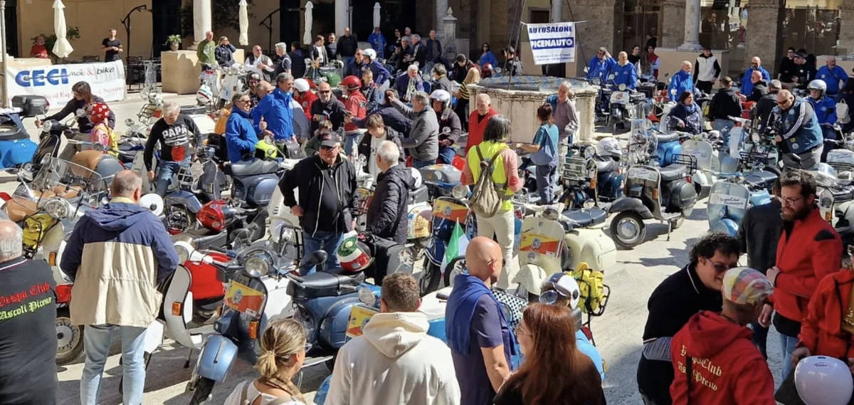 Ascoli Piceno - La città è capitale dei motori, domenica l'atteso raduno delle Vespe
