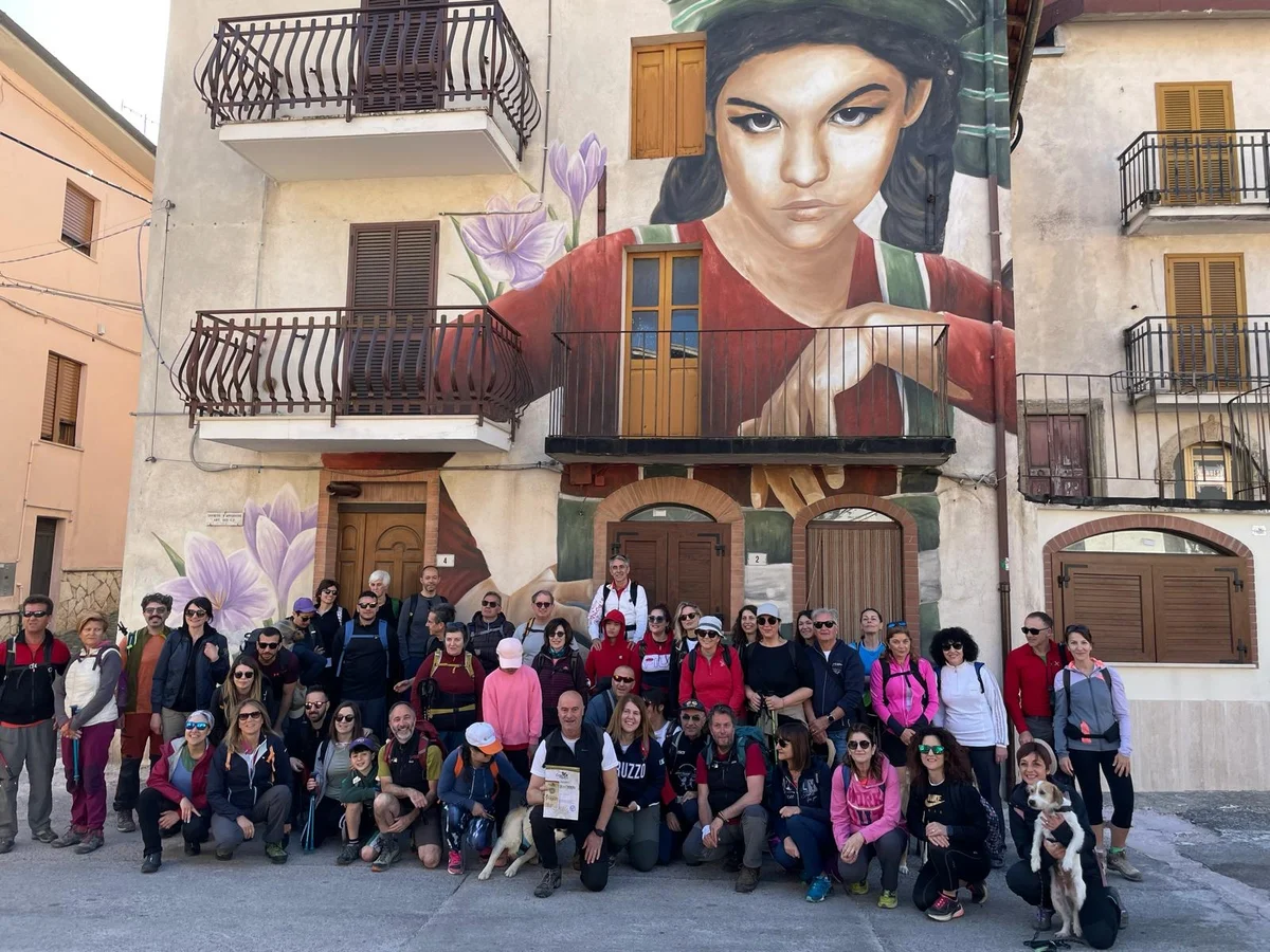 Oltre 150 persone a Sante Marie per "Cammini aperti" sul Cammino dei Briganti