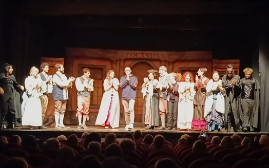 APPLAUSI E RISATE AL TEATRO NUOVO DI SALERNO PER “LA BOTTEGA DEL CAFFÈ” FIRMATA ACCADEMIA AIFAS