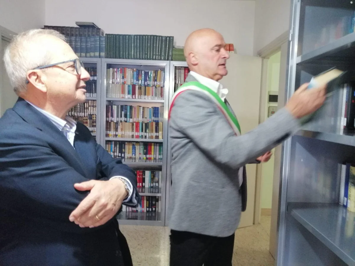 Inaugurata la biblioteca comunale di Sante Marie con 12mila volumi tra narrativa, saggistica, poesia e racconti per bambini