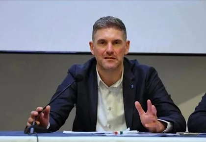 Sanità, Giuliano (UGL): “Il Canada offre stipendi fino a 5mila euro agli infermieri, SSN rischia ulteriore indebolimento. Paradosso nazionale tra fughe all’estero e reclutamento di personale straniero”