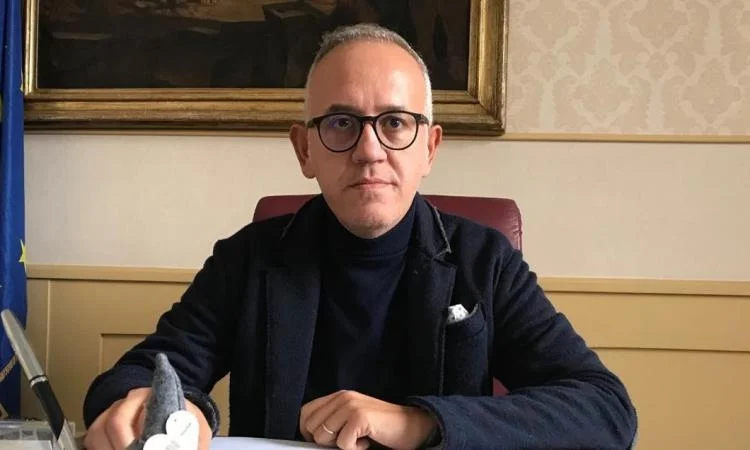 Civitanova Marche, il sindaco dà battaglia alle baby gang