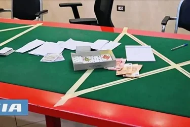 Una bisca clandestina in un circolo privato a Civitanova Marche, 11 i denunciati 