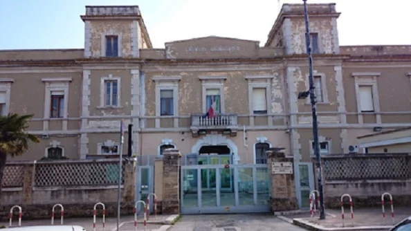 Reati anche nel Fermano, latitante dal 2020 arrestato a Brindisi