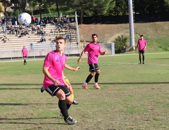 Ottava giornata di Eccellenza Marche con i primi passi falsi delle due leader Fermana e Aurora Treia e campionato che si riapre