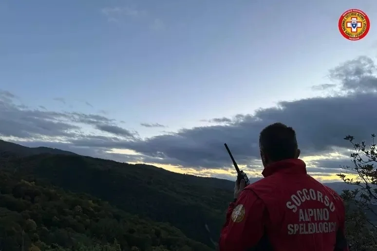Ritrovato morto il cercatore di funghi disperso da ieri