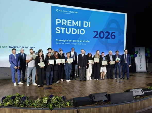 Banca del Piceno, consegnati i premi di studio