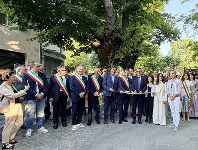Cingoli celebra il titolo di Borgo dei Borghi 2026 e inaugura la Ciclovia delle Marche