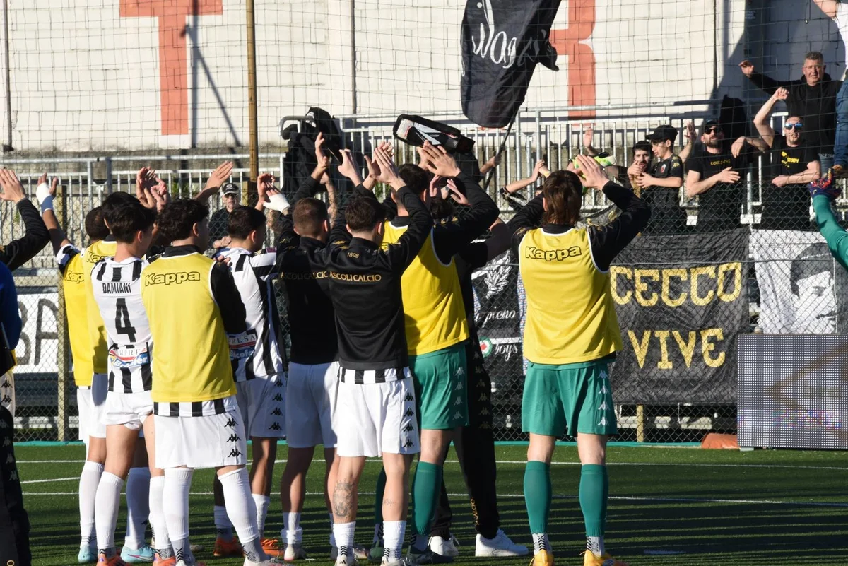 Ascoli Calcio - Tomei dopo il successo sul Bra: "Vittoria importante, stiamo crescendo"