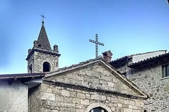 Acquasanta Terme, lavori sulla chiesa del Santissimo Crocifisso 