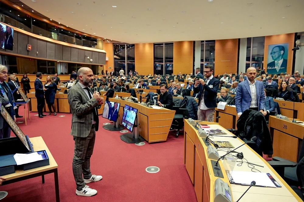 OVERTIME VOLA A BRUXELLES: PRESENTATA AL PARLAMENTO EUROPEO L’EDIZIONE 2025 DEL FESTIVAL E DEGLI ACES INTERNATIONAL VIDEO AWARDS