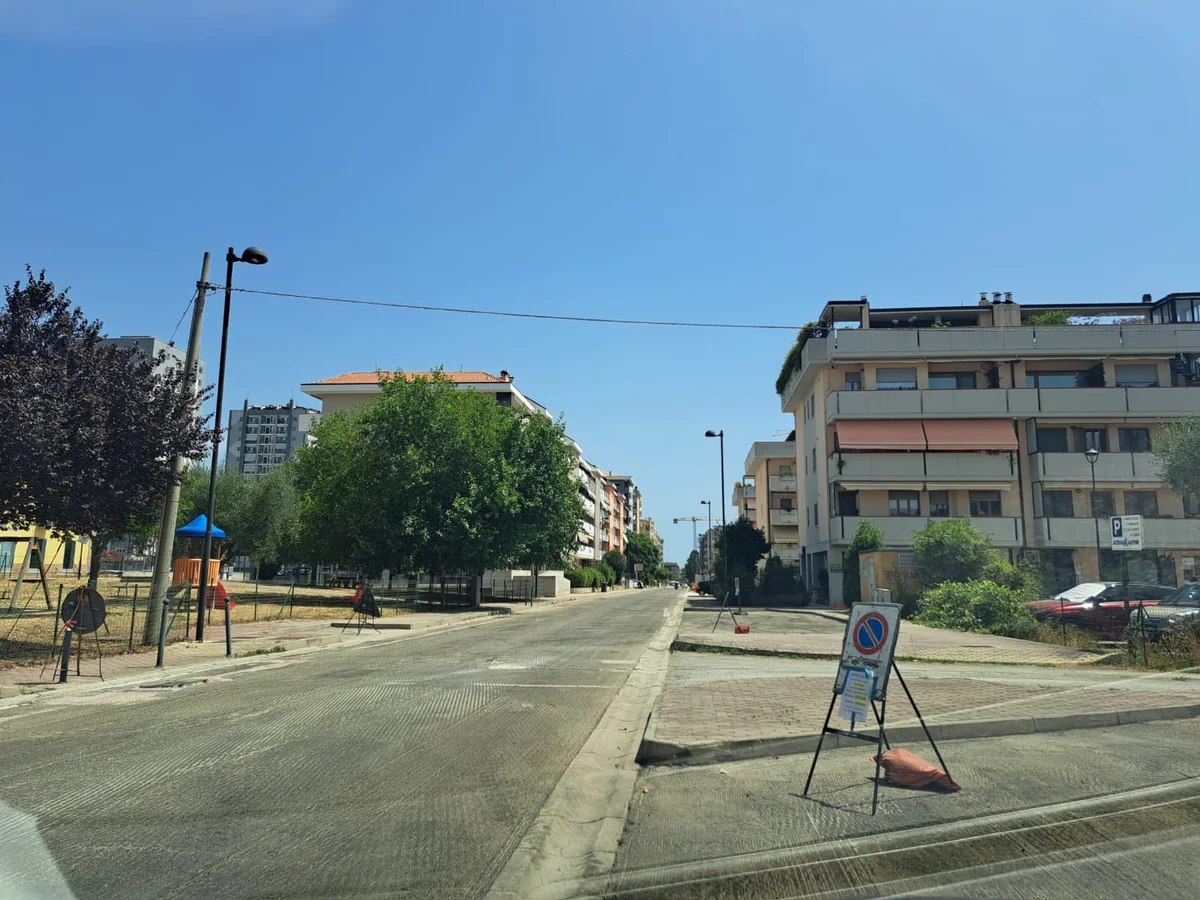 Ascoli Piceno - Il quartiere di Monticelli si rifà il look, via ai lavori in viale dei Platani