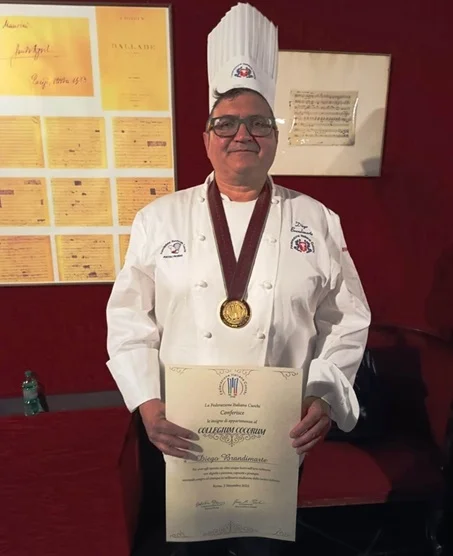 Prestigioso riconoscimento per lo chef sambenedettese Diego Brandimarte: insignito a Roma del "Collare Collegium Cocorum"