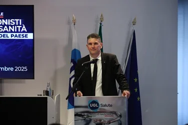  Sanità, Giuliano (UGL) su report ANAC: "Nel biennio 2024-2025 gettonisti sono costati un miliardo di euro, questa somma poteva essere impiegata in ben più nobili destinazioni”