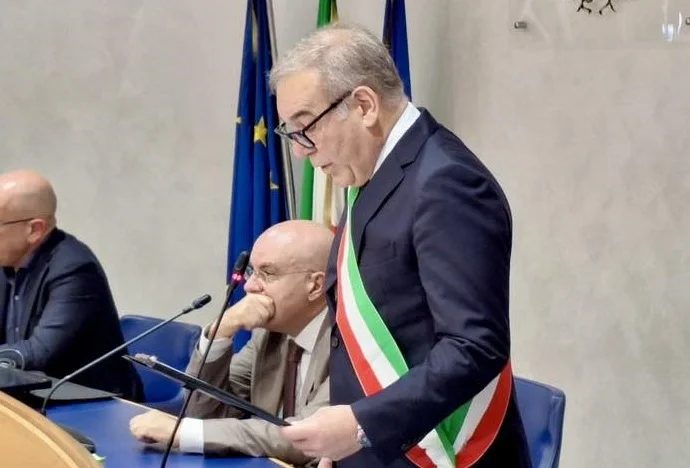 Il Sindaco Antonio Spazzafumo a colloquio con i dirigenti dei settori Urbanistica, Lavori Pubblici e Attività Produttive