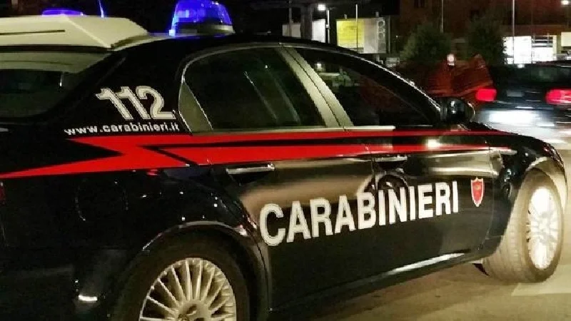 Femminicidio nel Pesarese, uomo accoltella la moglie