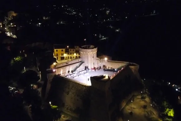 ACQUAVIVA PICENA OSPITA IL "SENTIMENTO MUSIC FESTIVAL", MUSICA E STREET FOOD NELLA SUGGESTIVA FORTEZZA MEDIEVALE