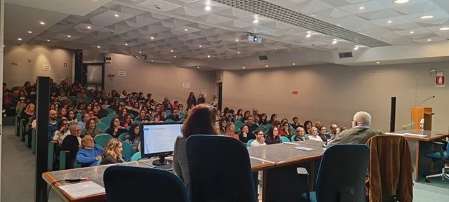 Grande partecipazione per “Educare senza errori” con Maurizio Pincherle