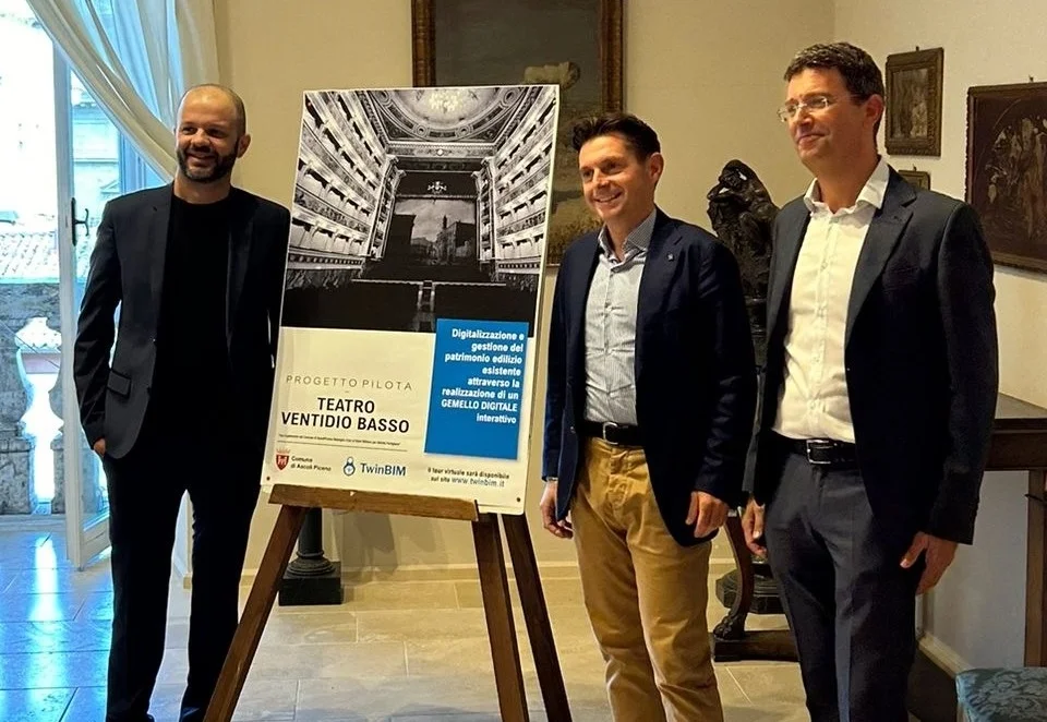 Ascoli Piceno - Il teatro Ventidio Basso si trasforma in 3D grazie allo smartphone
