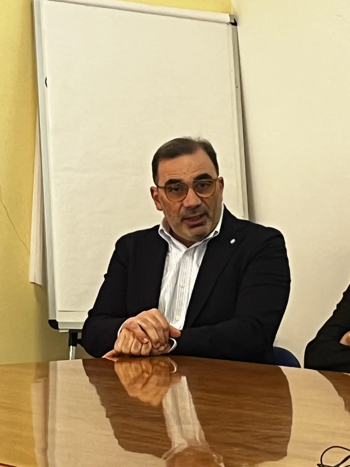 IL PRIMARIO MILANESE ORA ANCHE PROFESSORE ASSOCIATO DELL’UNIVPM RIAPRE A FEBBRAIO IL REPARTO DI UROLOGIA ALL’OSPEDALE ‘MAZZONI’