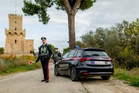 Pineto: contrasto allo spaccio, i Carabinieri arrestano una donna