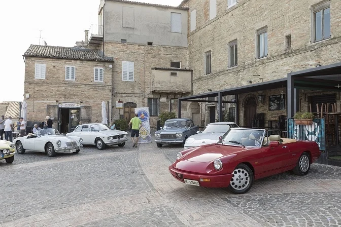 Ruote nella storia, raduno in direzione Offida