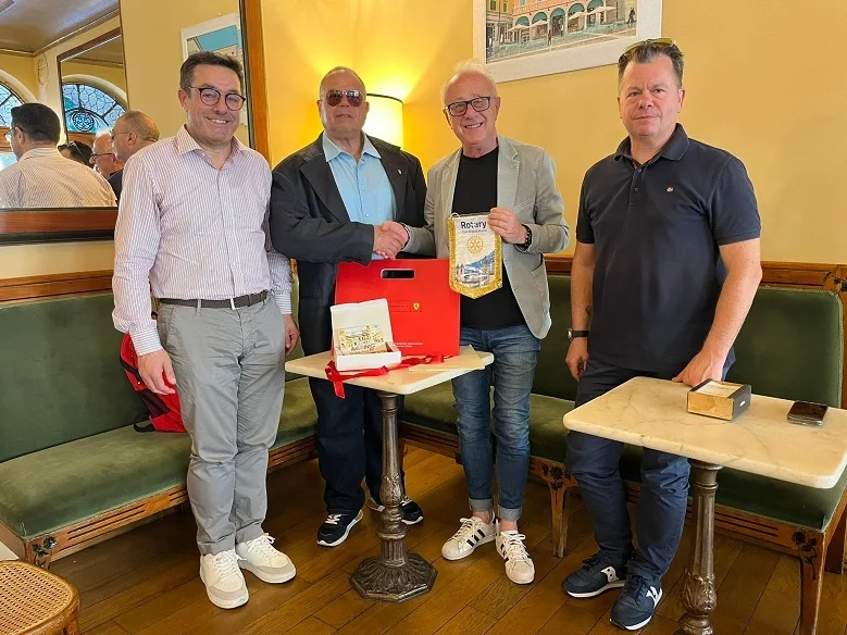 Scuderia Ferrari Club Castorano protagonista al Rotary Campus Marche 2024